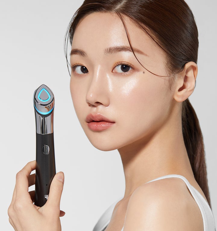 品切れ続出!「medicube」の美顔器に新製品、新作毛穴ケアクリームも